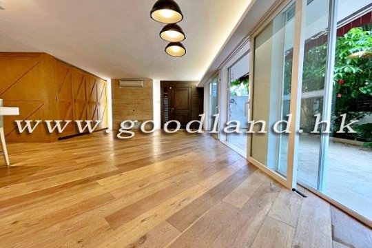 CLEAR WATER BAY Detached Village House with Open Views For Sale