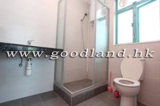 CLEAR WATER BAY Sea and Greenery View Village House For Sale