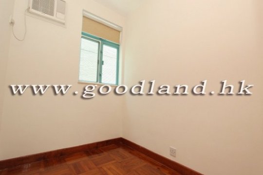 CLEAR WATER BAY Sea and Greenery View Village House For Sale