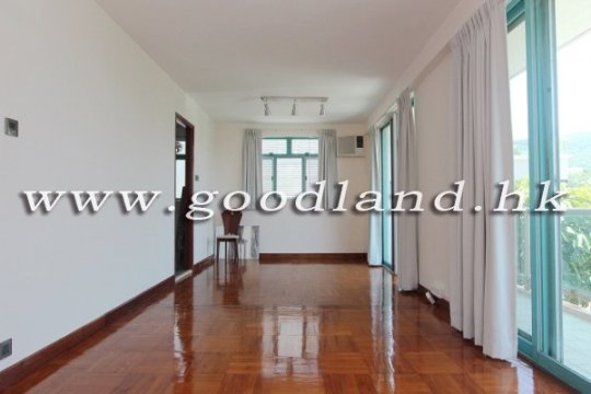 CLEAR WATER BAY Sea and Greenery View Village House For Sale