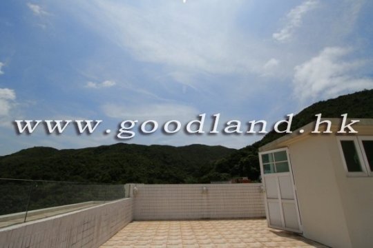 CLEAR WATER BAY Renovated Sea View Village House with Garden For Sale