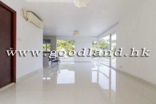 CLEAR WATER BAY Newly Renovated Sea View Village House with Garden For Sale