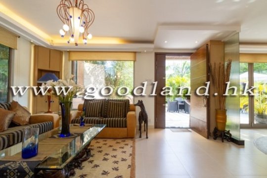 CLEAR WATER BAY House with Huge Garden and Rooftop Garden For Sale