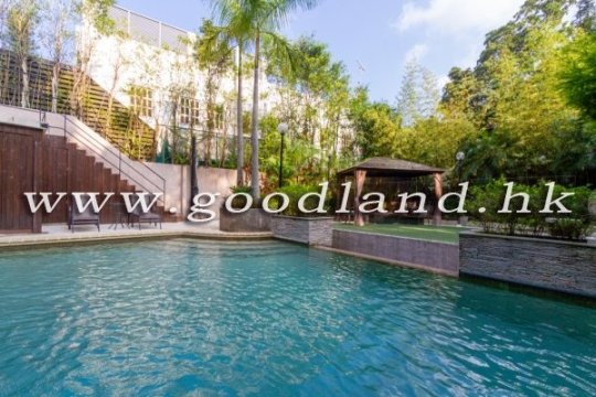 CLEAR WATER BAY House with Huge Garden and Rooftop Garden For Sale