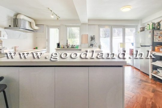 CLEAR WATER BAY End Unit Village House with Private Backyard For Sale