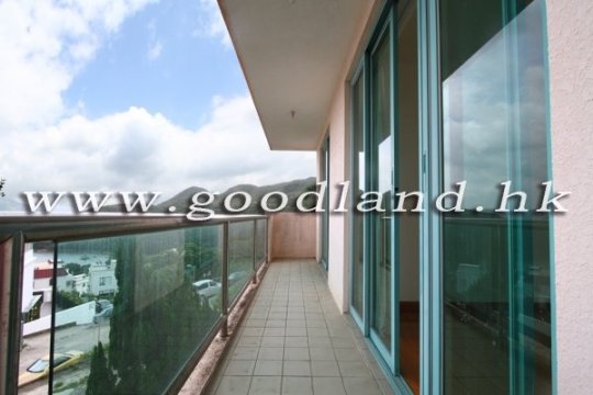 CLEAR WATER BAY Fully Detached Sea View Village House For Sale