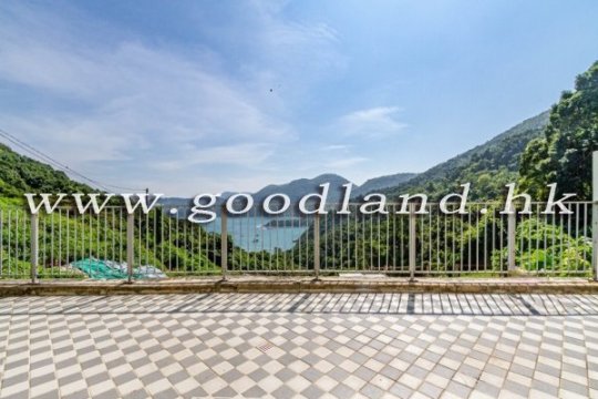 CLEAR WATER BAY Renovated Sea View Village House with Garden For Sale