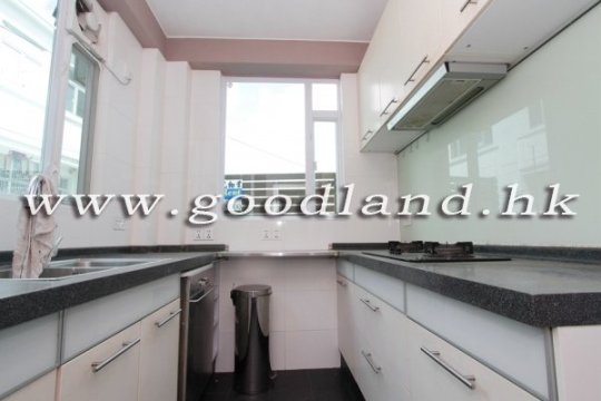 CLEAR WATER BAY Sea View House with Garden For Sale