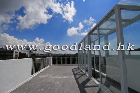CLEAR WATER BAY Sea View House with Garden For Sale