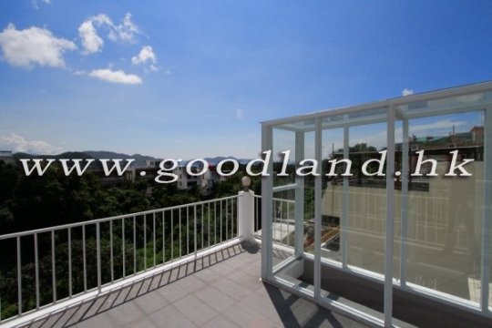 CLEAR WATER BAY Sea View House with Garden For Sale