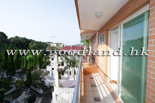 CLEAR WATER BAY Lower Duplex Village House with Garden For Sale