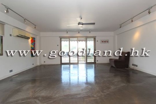 CLEAR WATER BAY Renovated Greenery View House with Roof Garden For Sale