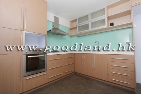 CLEAR WATER BAY Renovated Greenery View House with Roof Garden For Sale
