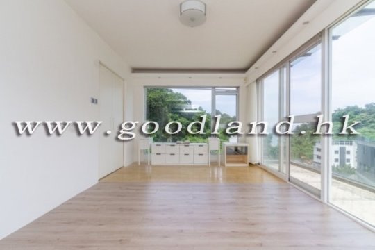 CLEAR WATER BAY Sea View Village House For Sale