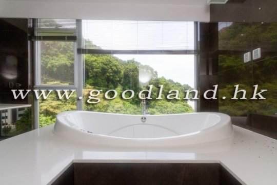 CLEAR WATER BAY Sea View Village House For Sale