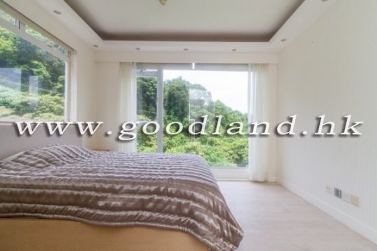 CLEAR WATER BAY Sea View Village House For Sale