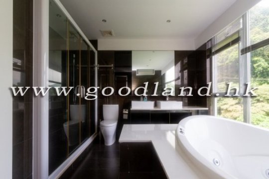 CLEAR WATER BAY Sea View Village House For Sale