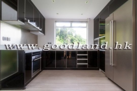 CLEAR WATER BAY Sea View Village House For Sale