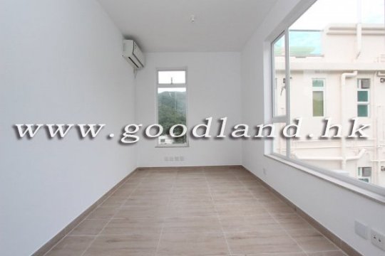 CLEAR WATER BAY Renovated Sea View House with Garden For Sale
