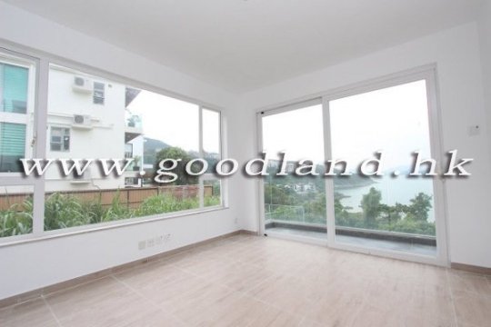 CLEAR WATER BAY Renovated Sea View House with Garden For Sale