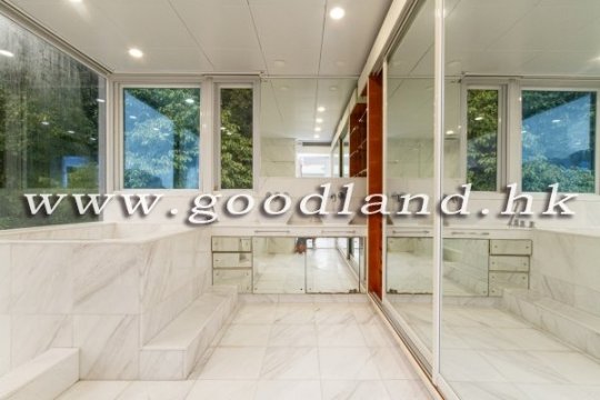 CLEAR WATER BAY Renovated Sea View Village House For Sale