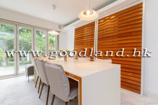 CLEAR WATER BAY Renovated Sea View Village House For Sale