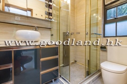 CLEAR WATER BAY Detached Sea View Village House For Sale