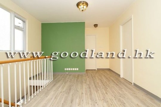 CLEAR WATER BAY Spacious Village House For Sale