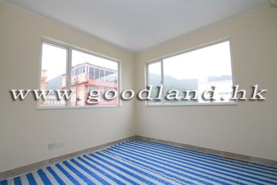 CLEAR WATER BAY Sea View House with Garden For Sale