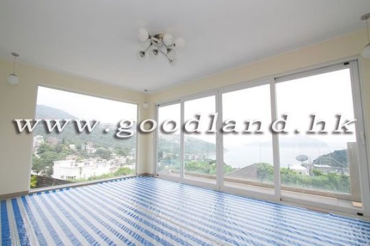 CLEAR WATER BAY Sea View House with Garden For Sale
