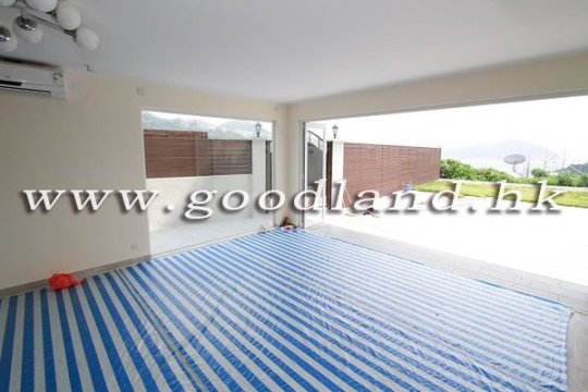 CLEAR WATER BAY Sea View House with Garden For Sale