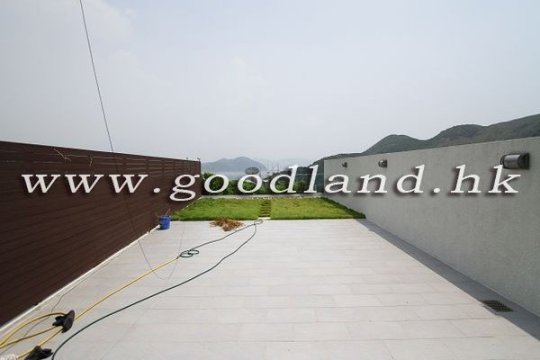 CLEAR WATER BAY Sea View House with Garden For Sale