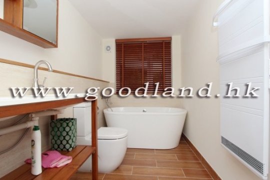 CLEAR WATER BAY Garden Village House For Sale
