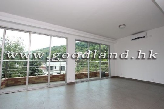 CLEAR WATER BAY House with Roof Garden For Sale