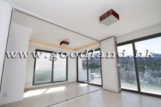 CLEAR WATER BAY Renovated Sea View Village House For Sale