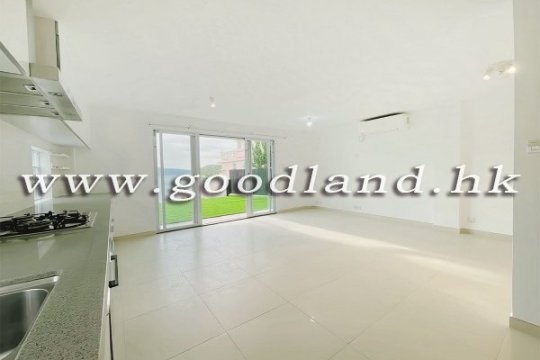 CLEAR WATER BAY Sea View Village House For Sale