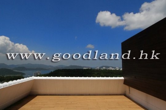 CLEAR WATER BAY Renovated Sea View Village House For Sale