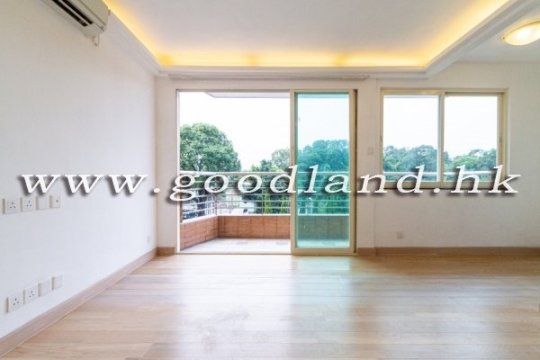 CLEAR WATER BAY House with Big Garden For Sale