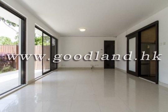 CLEAR WATER BAY Lower Duplex with Big Garden For Sale