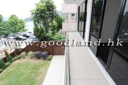 CLEAR WATER BAY Lower Duplex with Big Garden For Sale