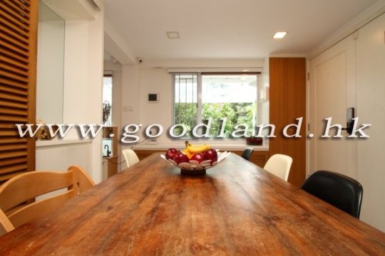 CLEAR WATER BAY Spacious Village House For Sale