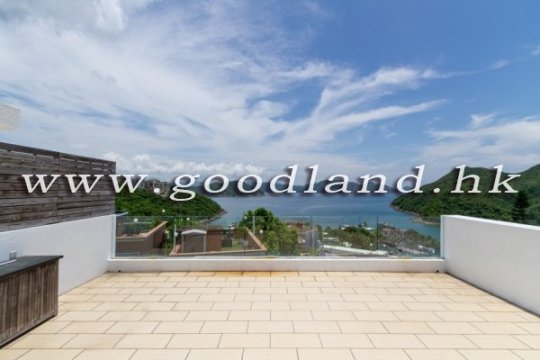 CLEAR WATER BAY Spacious Village House For Sale