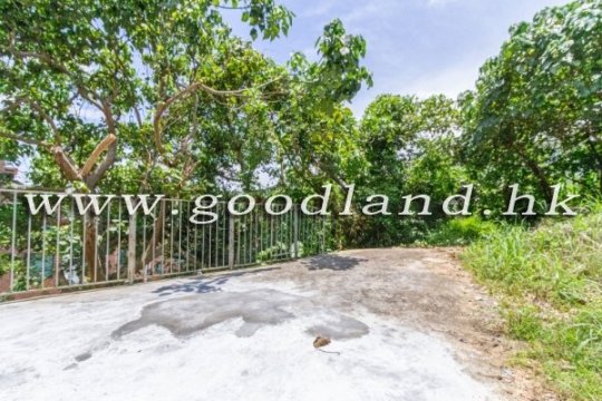 CLEAR WATER BAY Spacious Village House For Sale
