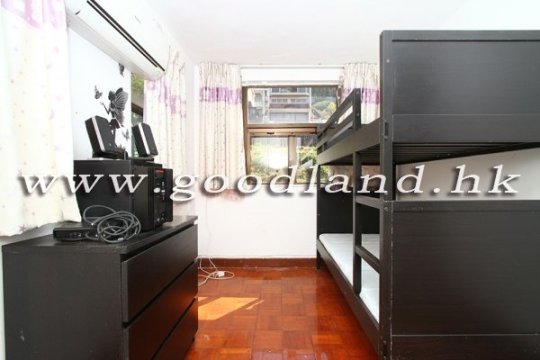 CLEAR WATER BAY Spacious Village House For Sale