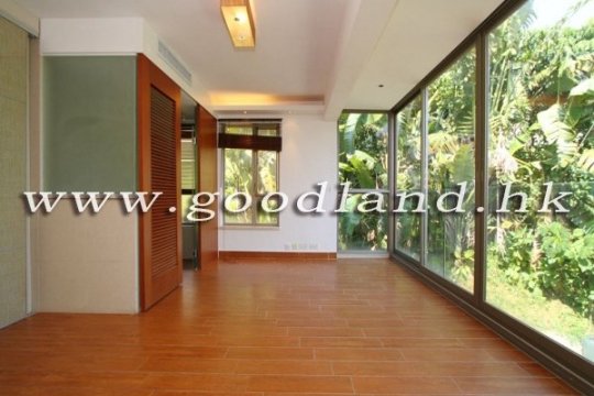 CLEAR WATER BAY Sea View House with Garden For Sale