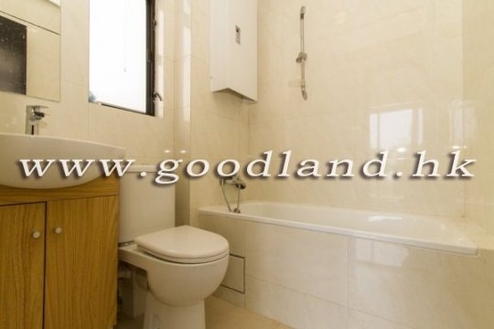 CLEAR WATER BAY House with Big Garden For Sale