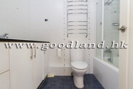 Prime Location 4-Bed (2 En-Suites) House for Sale in Clear Water Bay