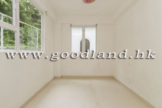 Clear Water Bay Renovated Village House for Sale