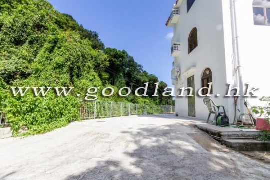 Clear Water Bay Garden Village House for Sale