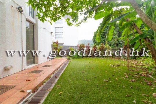 Clear Water Bay Sea View Village House for Sale